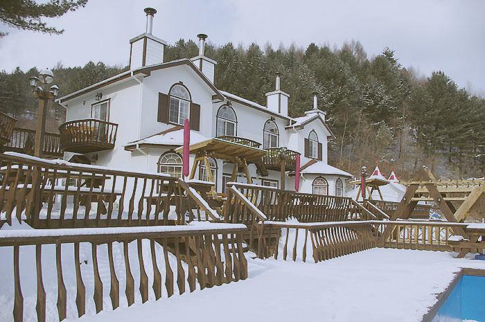 Gold Castle Pension Pyeongchang Exteriör bild